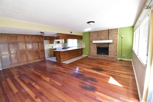 5414 Castleview Lane, Garland, TX 75044