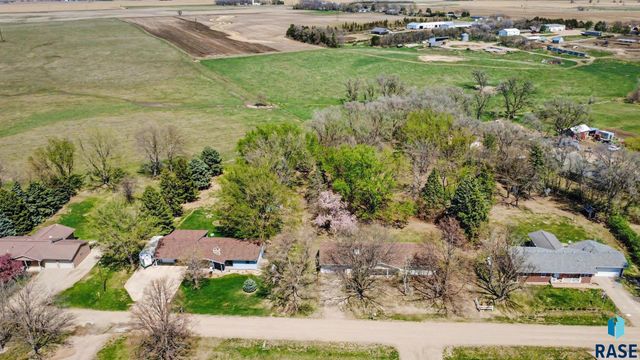 4210 Hermans Loop Loop, Yankton, SD 57078