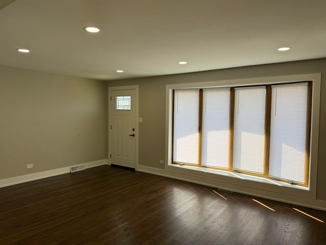 11647 S Aberdeen Street, Chicago, IL 60643