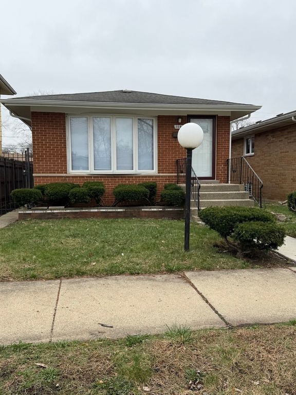 11647 S Aberdeen Street, Chicago, IL 60643