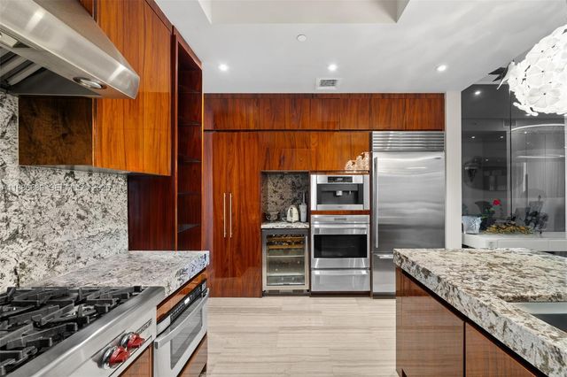 9705 Collins Avenue 2304N, Bal Harbour, FL 33154