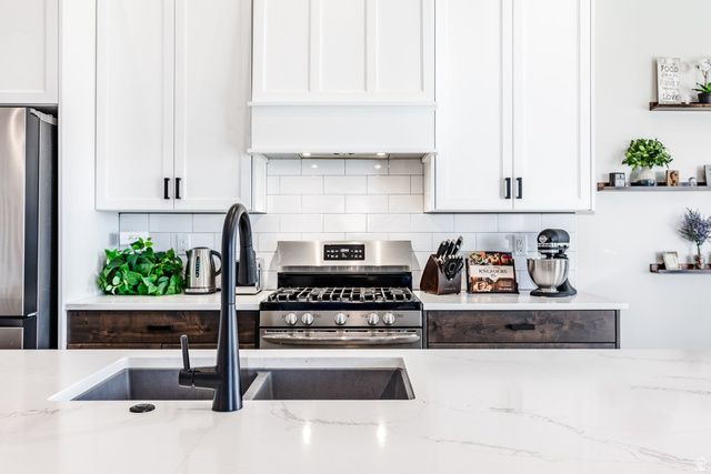 4255 W 950 S, West Weber, UT 84401