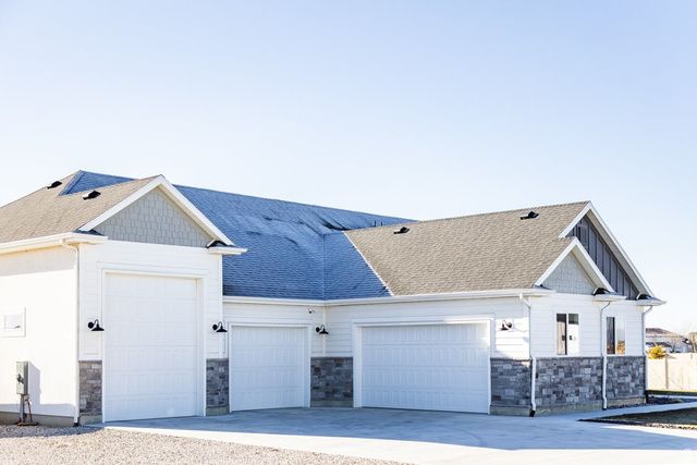 4255 W 950 S, West Weber, UT 84401