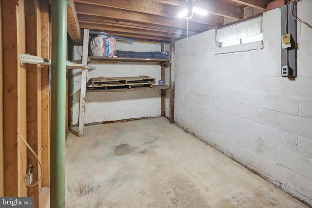 2520 HOPEWELL RD, Elverson, PA 19520