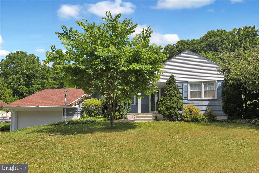 2520 HOPEWELL RD, Elverson, PA 19520