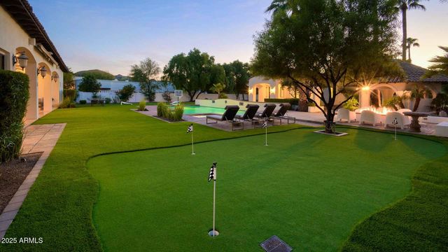 9300 N 58th Street, Paradise Valley, AZ 85253