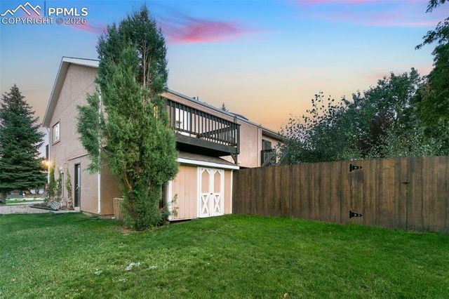 11 Kreg Lane, Manitou Springs, CO 80829