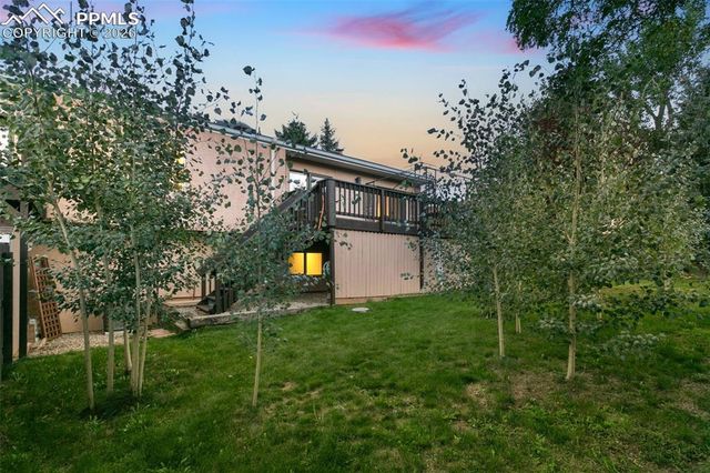 11 Kreg Lane, Manitou Springs, CO 80829