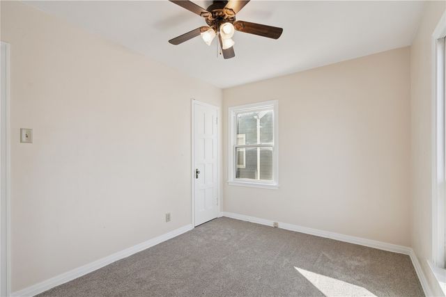 147 18th Street SW, Cedar Rapids, IA 52404