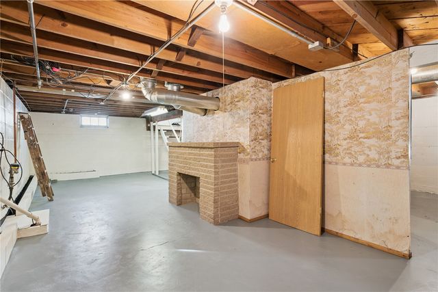 147 18th Street SW, Cedar Rapids, IA 52404