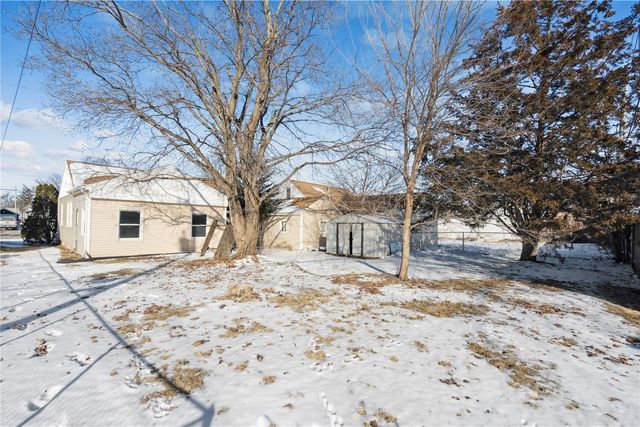 147 18th Street SW, Cedar Rapids, IA 52404