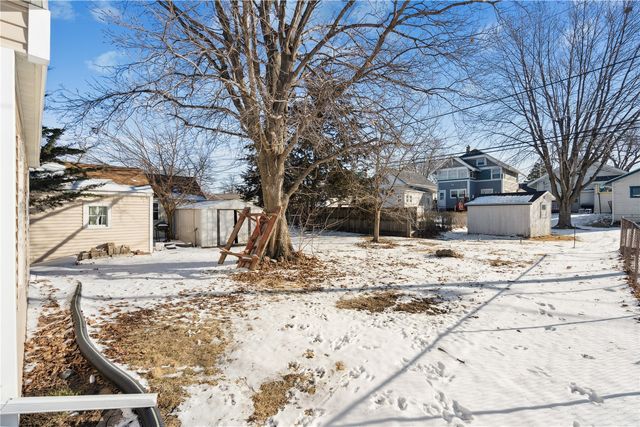 147 18th Street SW, Cedar Rapids, IA 52404