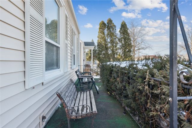 147 18th Street SW, Cedar Rapids, IA 52404