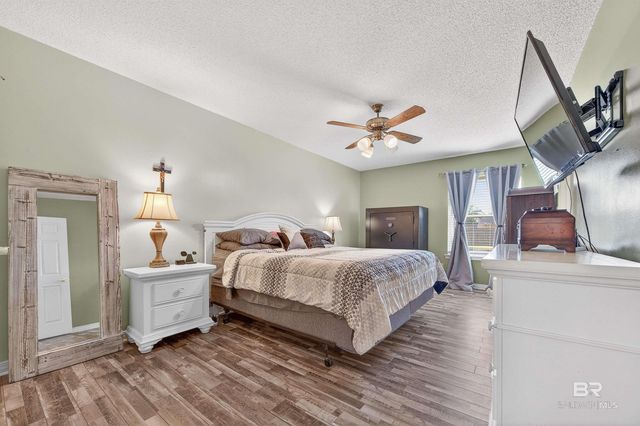 2 Magnolia Circle, Foley, AL 36535