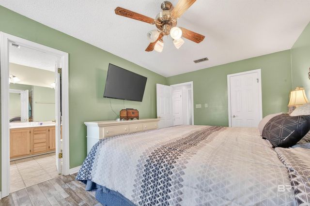 2 Magnolia Circle, Foley, AL 36535