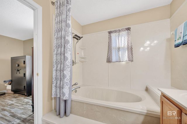 2 Magnolia Circle, Foley, AL 36535