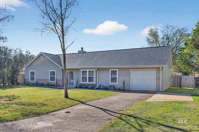 2 Magnolia Circle, Foley, AL 36535