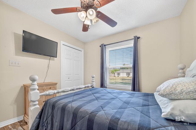 2 Magnolia Circle, Foley, AL 36535