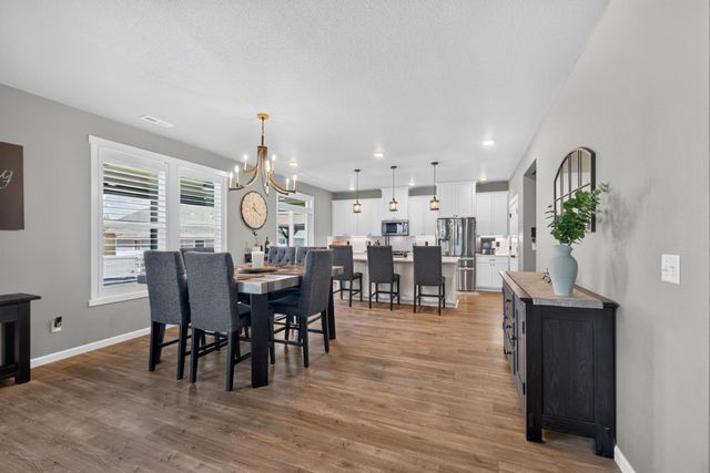 7102 S HEVER St, Cheney, WA 99004