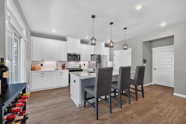 7102 S HEVER St, Cheney, WA 99004