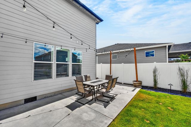 7102 S HEVER St, Cheney, WA 99004