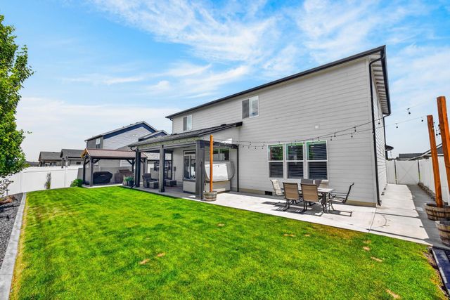 7102 S HEVER St, Cheney, WA 99004