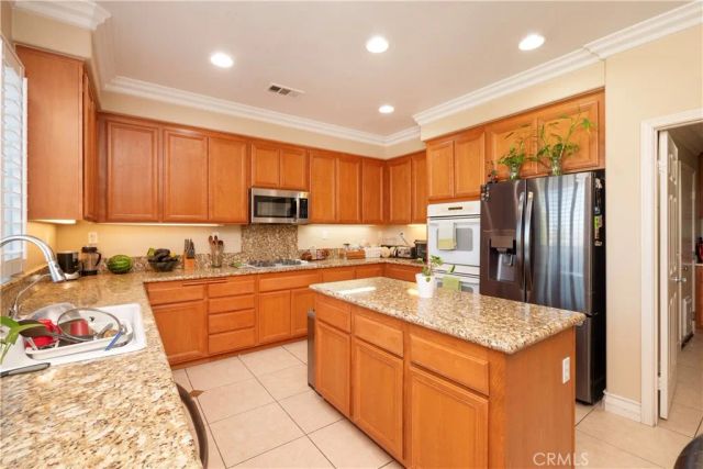 29541 Sequoia, Canyon Country, CA 91387