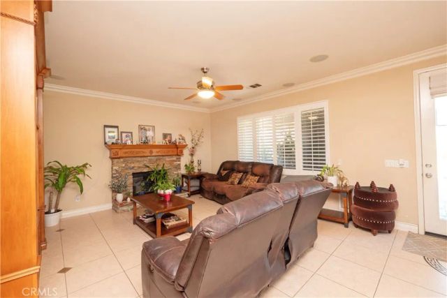 29541 Sequoia, Canyon Country, CA 91387