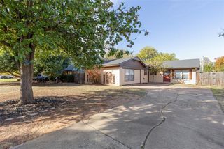 645 Redstone Avenue, Edmond, OK 73013