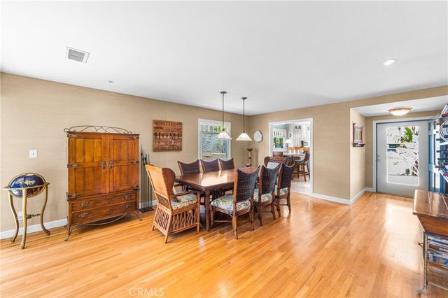800 Driftwood Avenue, Seal Beach, CA 90740