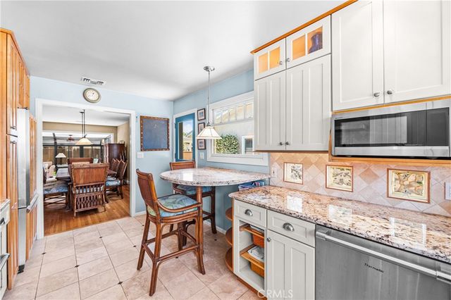 800 Driftwood Avenue, Seal Beach, CA 90740