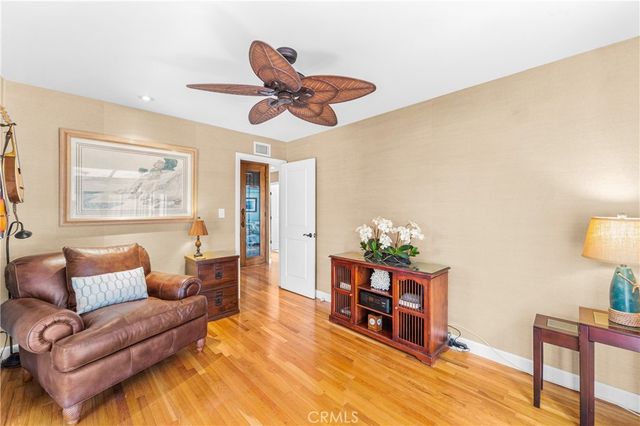 800 Driftwood Avenue, Seal Beach, CA 90740