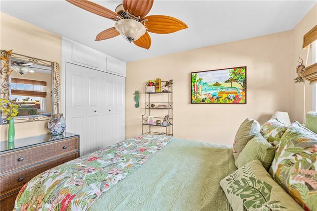 800 Driftwood Avenue, Seal Beach, CA 90740