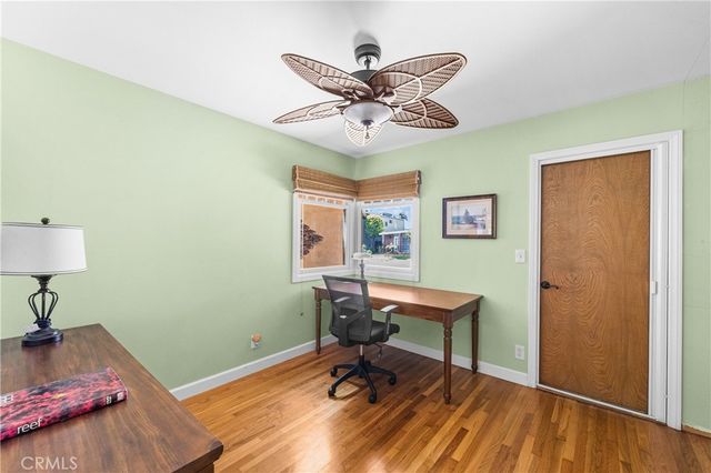 800 Driftwood Avenue, Seal Beach, CA 90740