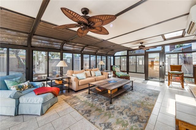 800 Driftwood Avenue, Seal Beach, CA 90740