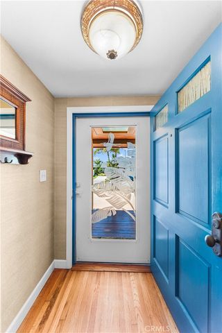 800 Driftwood Avenue, Seal Beach, CA 90740