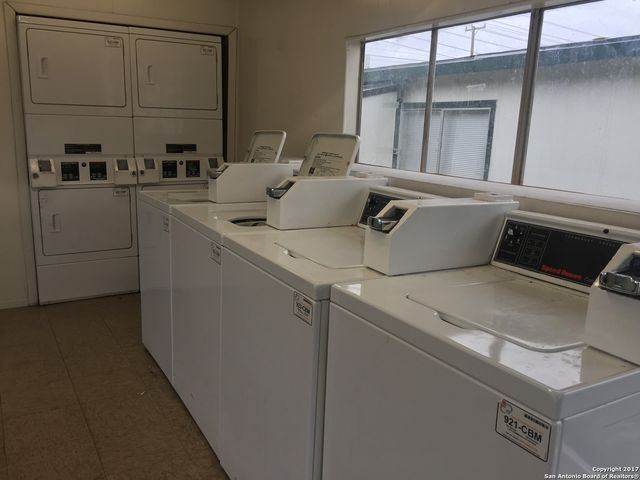 144 W Villaret Blvd Unit 112, San Antonio, TX 78221