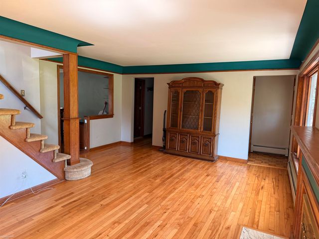 38545 Riverside Drive, Clinton Township, MI 48036