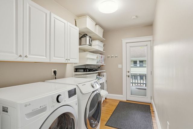 32 Eddy St 3, Waltham, MA 02453