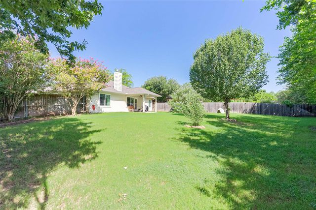 1408 Ridgewood DR, Leander, TX 78641
