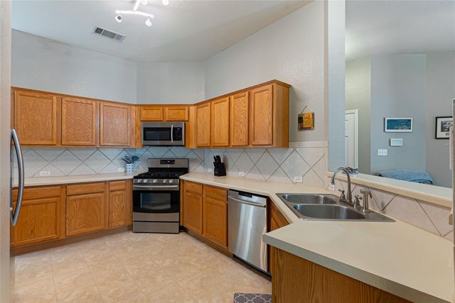 1408 Ridgewood DR, Leander, TX 78641