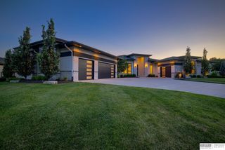 1510 S 218 Street, Elkhorn, NE 68022