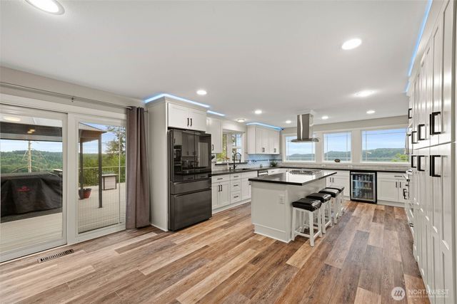 20215 189th Avenue Ct E, Orting, WA 98360