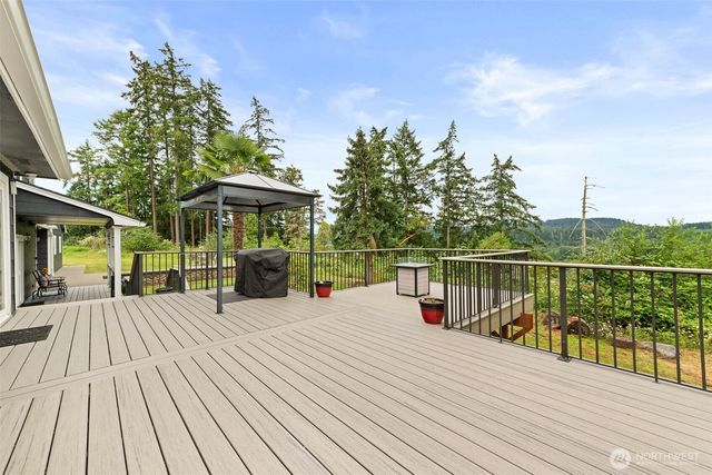 20215 189th Avenue Ct E, Orting, WA 98360