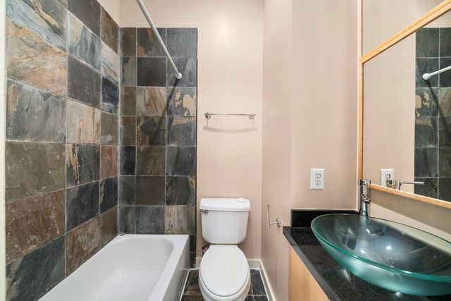 5710 Winsome Lane B, Houston, TX 77057