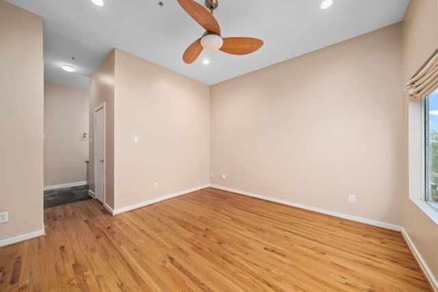 5710 Winsome Lane B, Houston, TX 77057