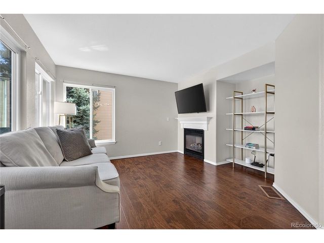 9719 Burberry Way, Highlands Ranch, CO 80129