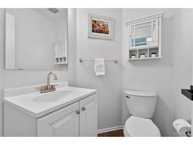 9719 Burberry Way, Highlands Ranch, CO 80129