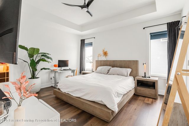 6077 Sleepy Hollow Lane, East Lansing, MI 48823