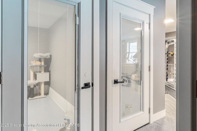 6077 Sleepy Hollow Lane, East Lansing, MI 48823